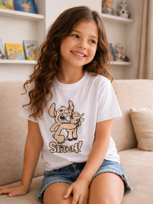 Interactive Sun Activated Colour-Changing T-Shirt by Nysa Huletic